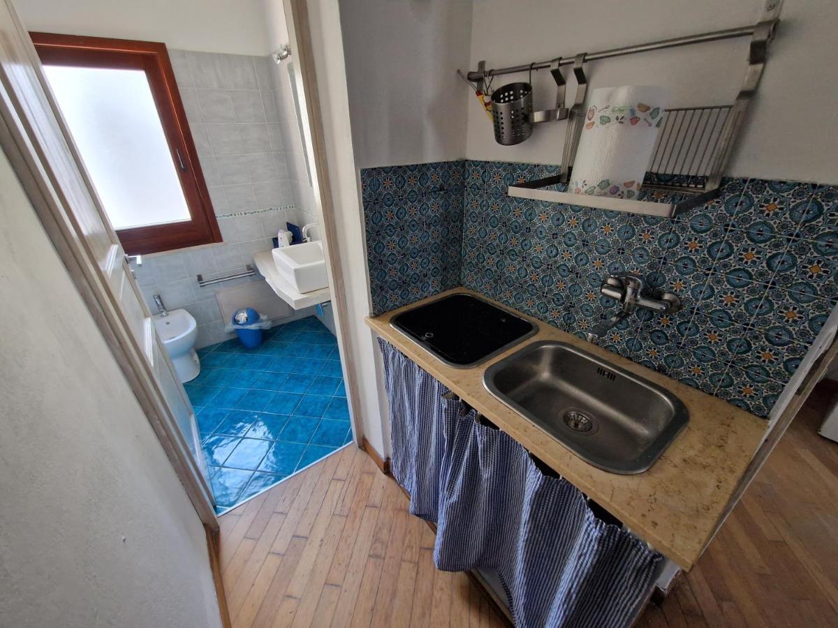 Casette Di Alex Con Terrazza تراباني الغرفة الصورة